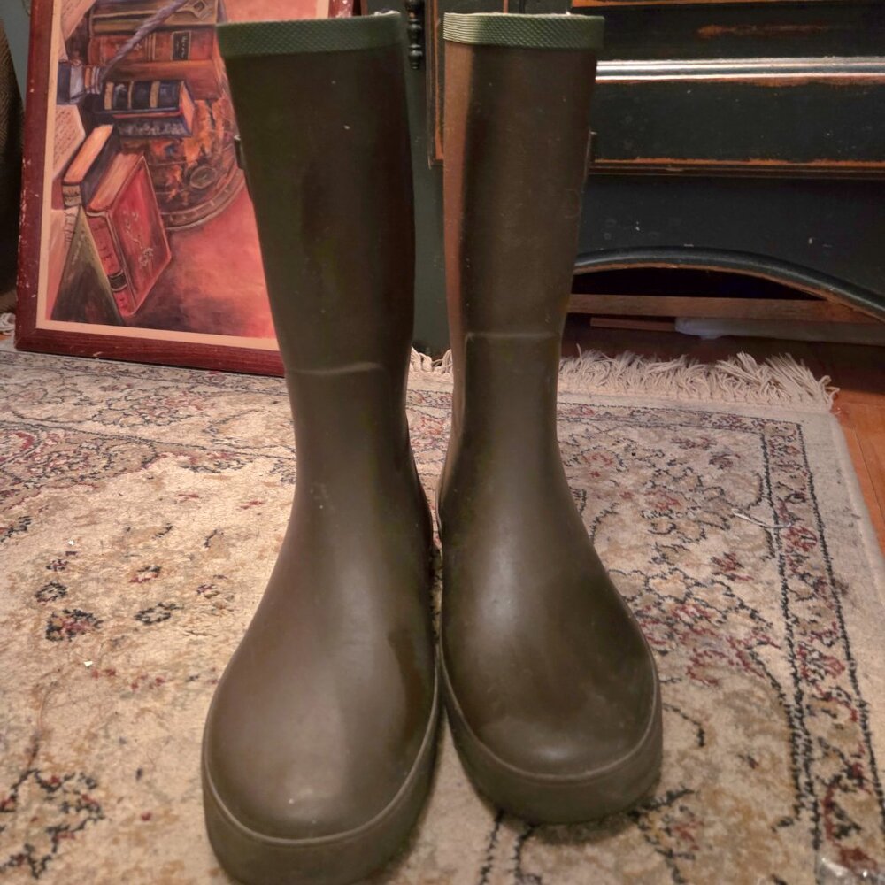 High quality AIGLE-Brown rain boots